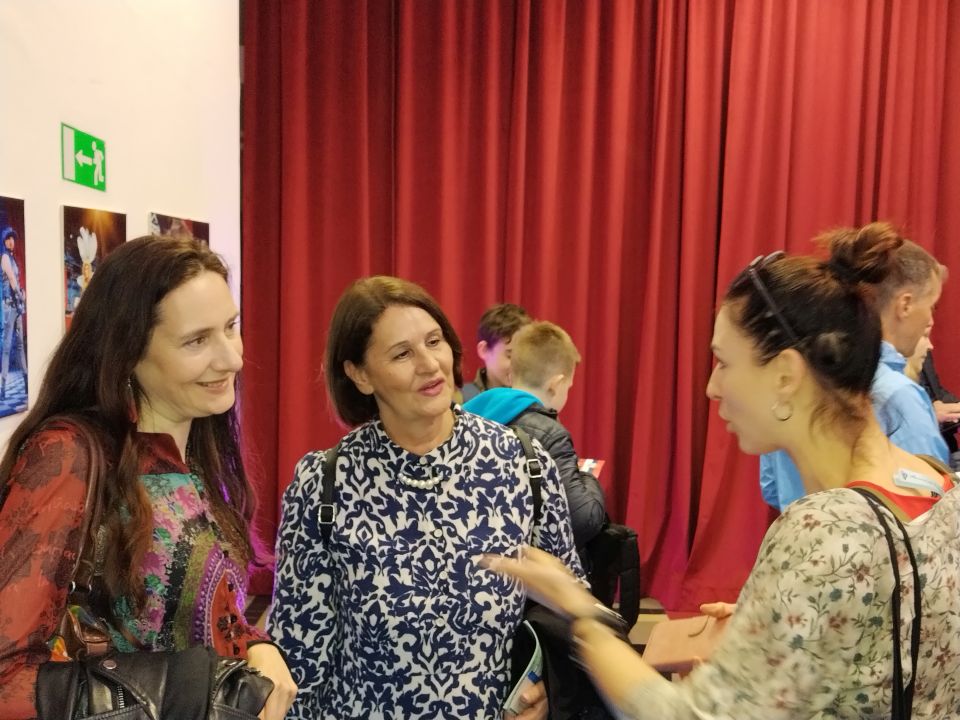Tri gracije Novosadskih pozorišnih igara